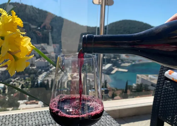 アパルトメン オルチデア アパート *